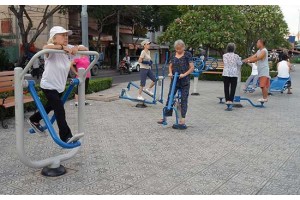THIẾT BỊ NGOÀI TRỜI MÁY ĐI BỘ CHO NGƯỜI CAO TUỔI THIẾT BỊ NGOÀI TRỜI MÁY ĐI BỘ CHO NGƯỜI CAO TUỔI